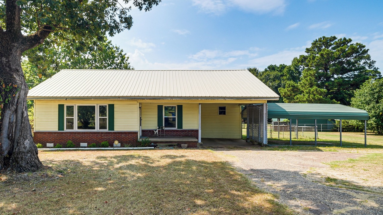 Photo of Outdoor in Jasper Heights