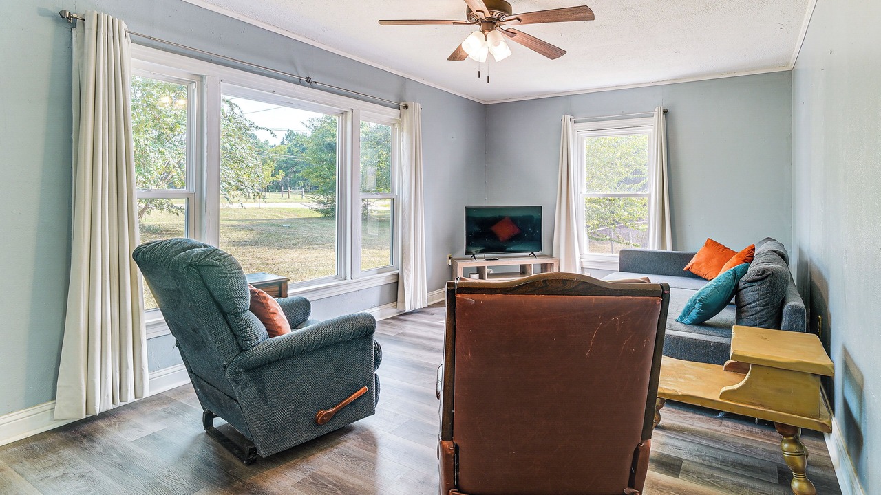 Photo of Bedroom in Jasper Heights