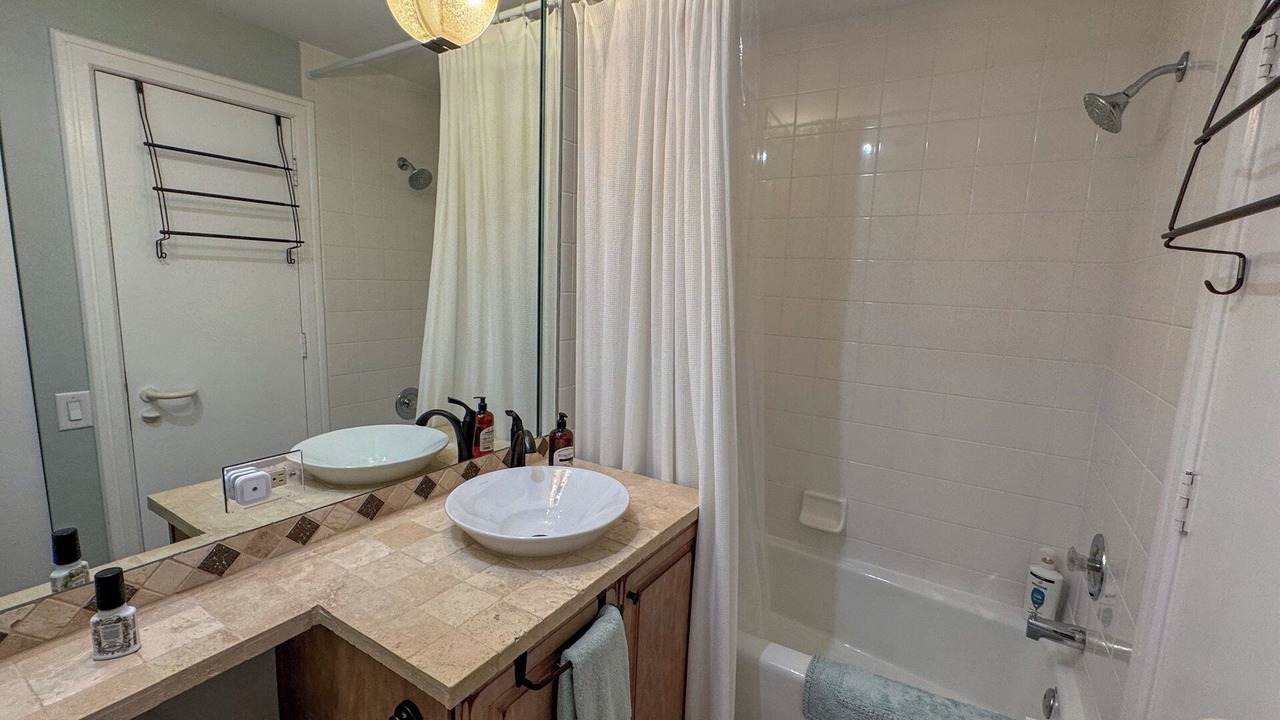 Photo of Bathroom in Isles of Capri