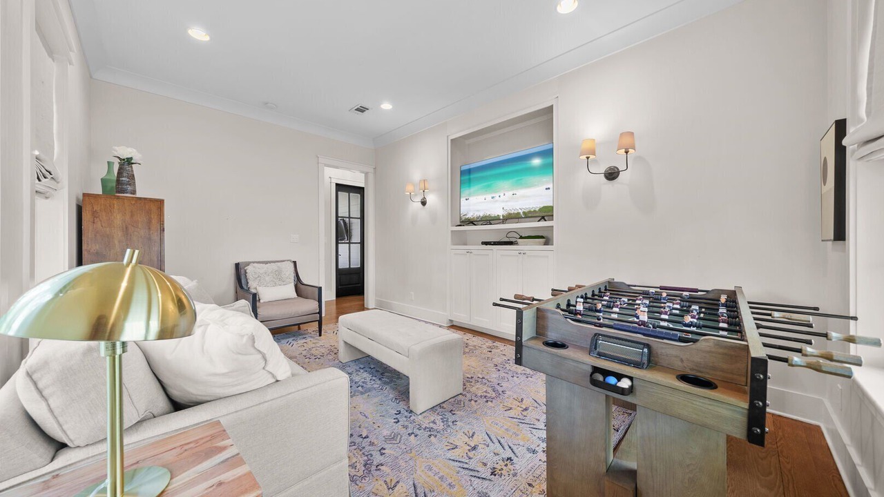 Photo of Bedroom in Lakeside at Blue Mountain Beach
