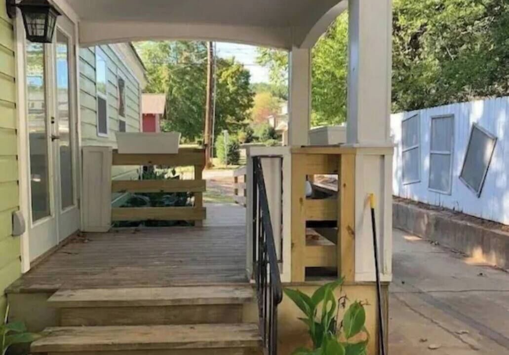 Photo of Patio Balcony in Fort Payne