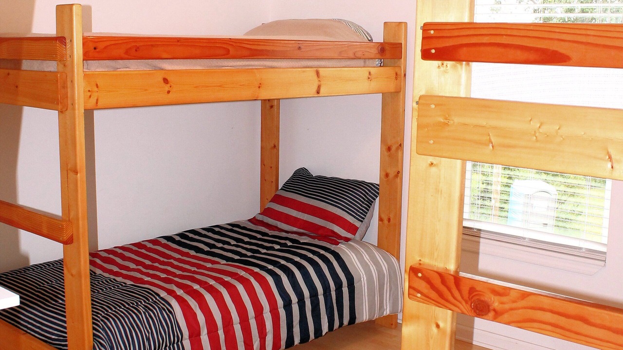 Photo of Bedroom in Shoreline Park