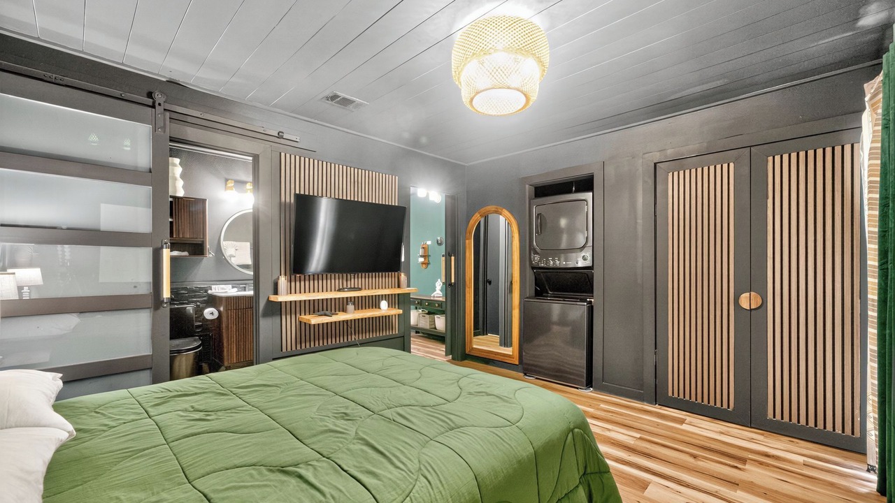 Photo of Bedroom in Holiday Beach