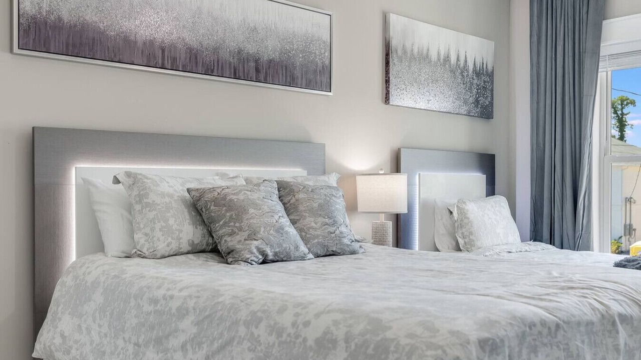 Photo of Bedroom in Upper Grand Lagoon
