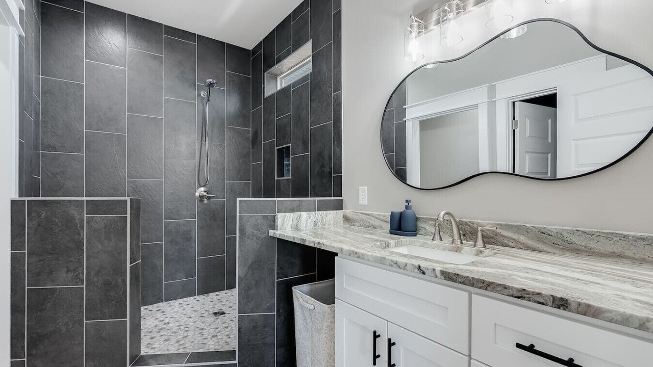 Photo of Bathroom in Upper Grand Lagoon