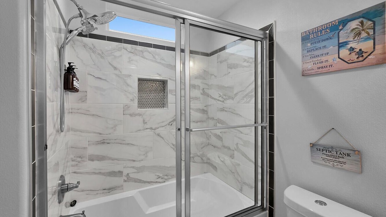 Photo of Bathroom in Port Bolivar