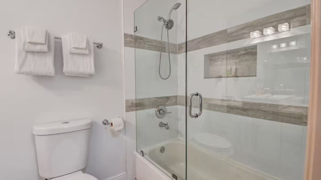 Photo of Bathroom in Boynton Beach