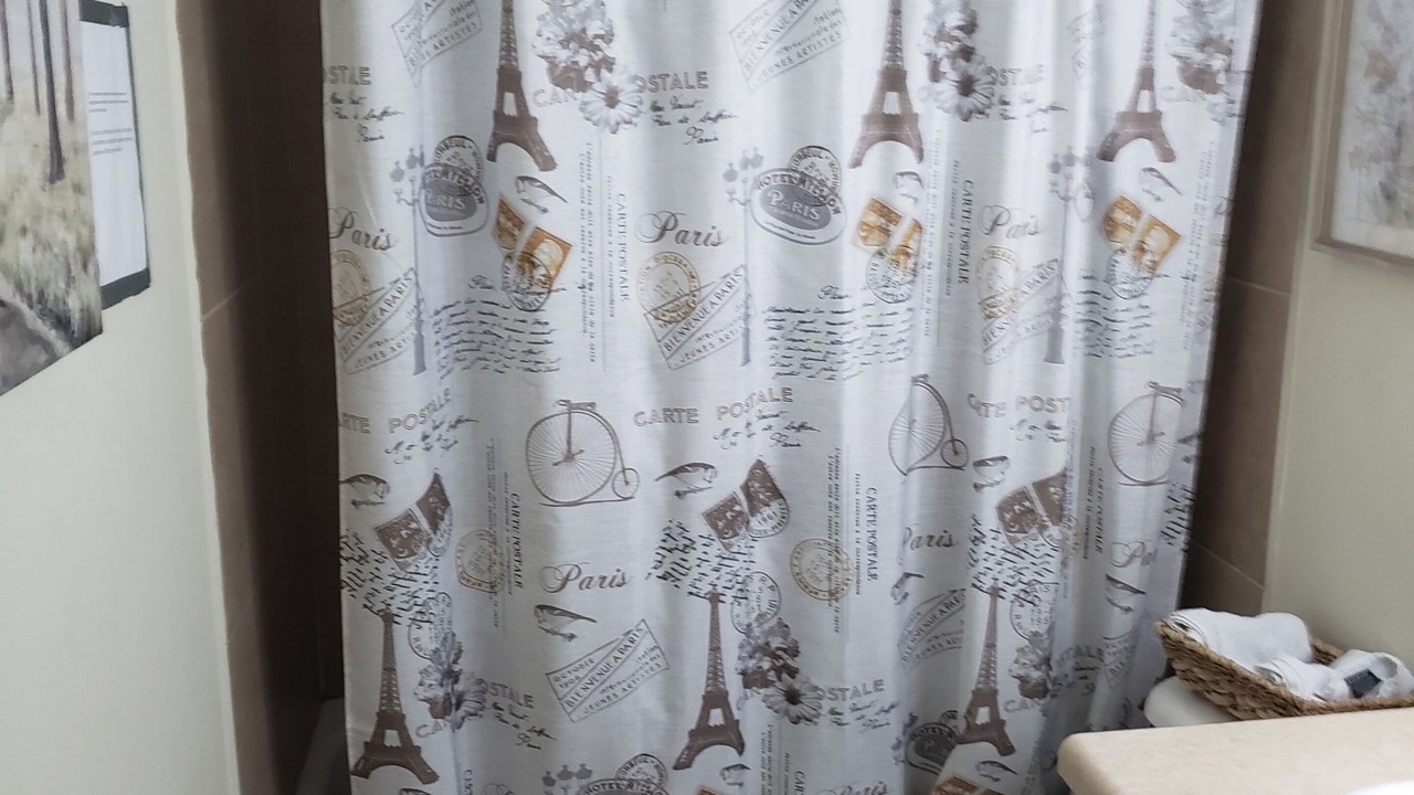 Photo of Bathroom in Chalmette