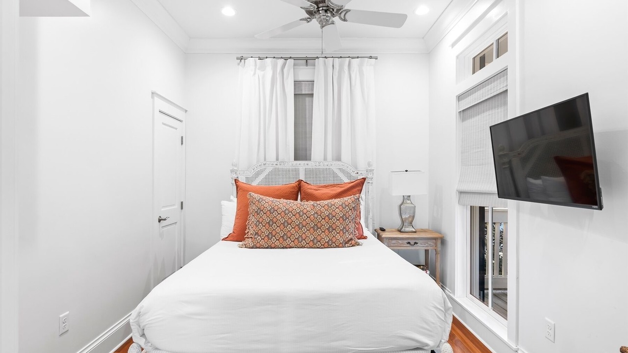 Photo of Bedroom in Cottage District