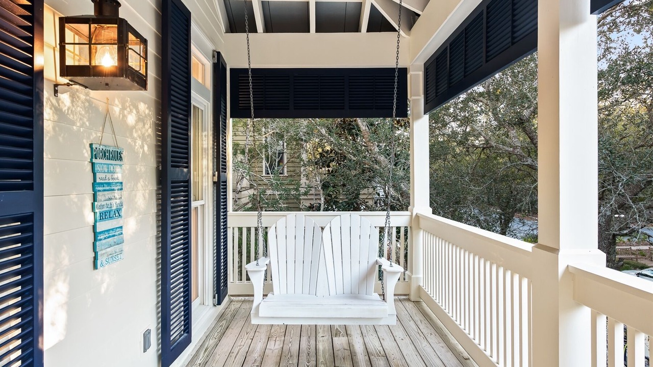 Photo of Patio Balcony in Cottage District