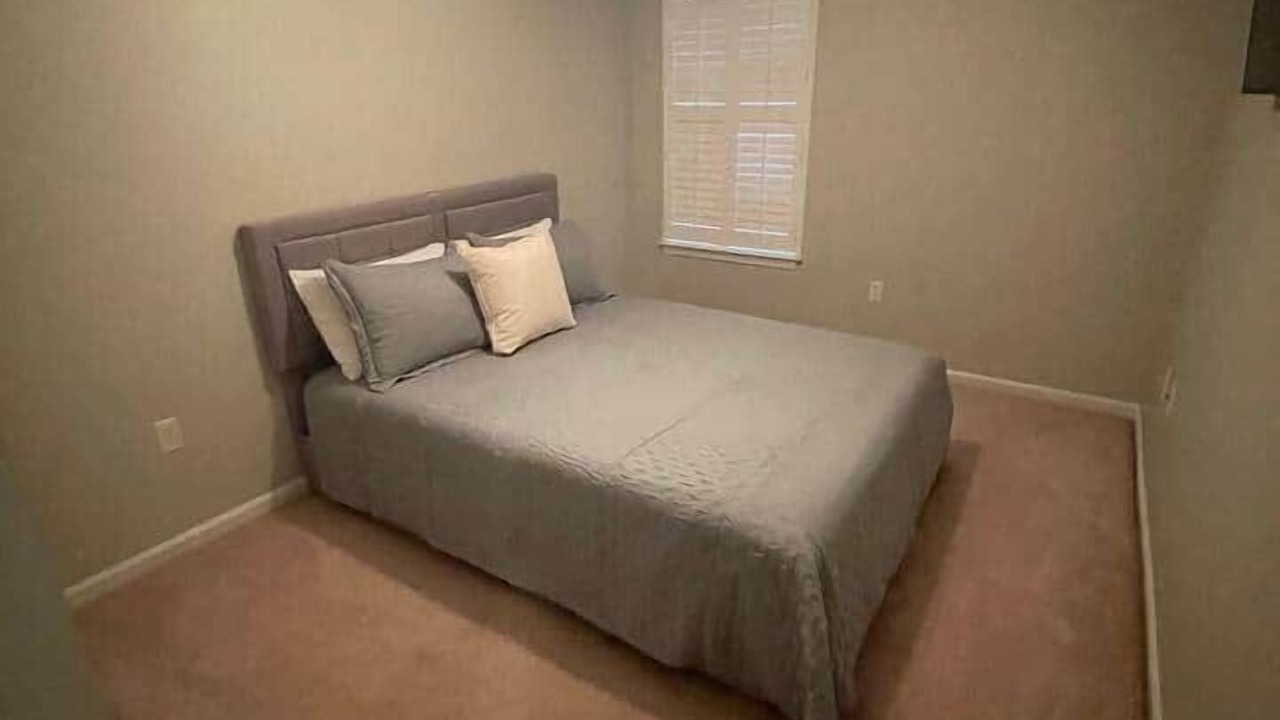 Photo of Bedroom in Crestview