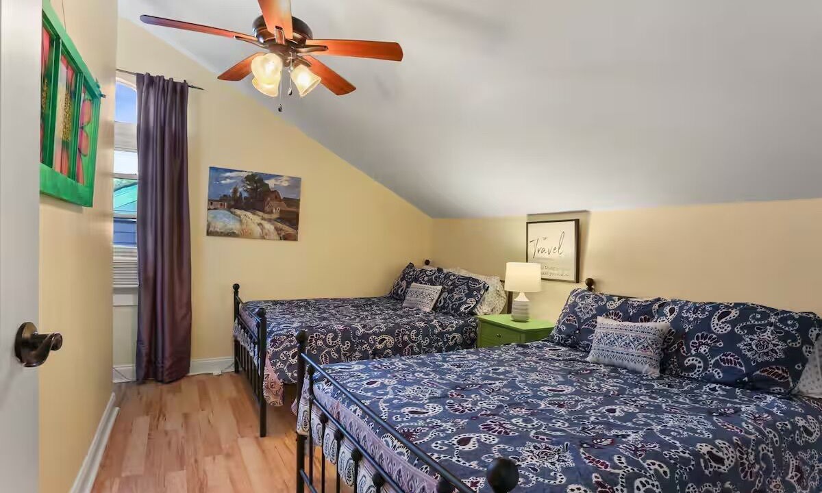 Photo of Bedroom in Touro