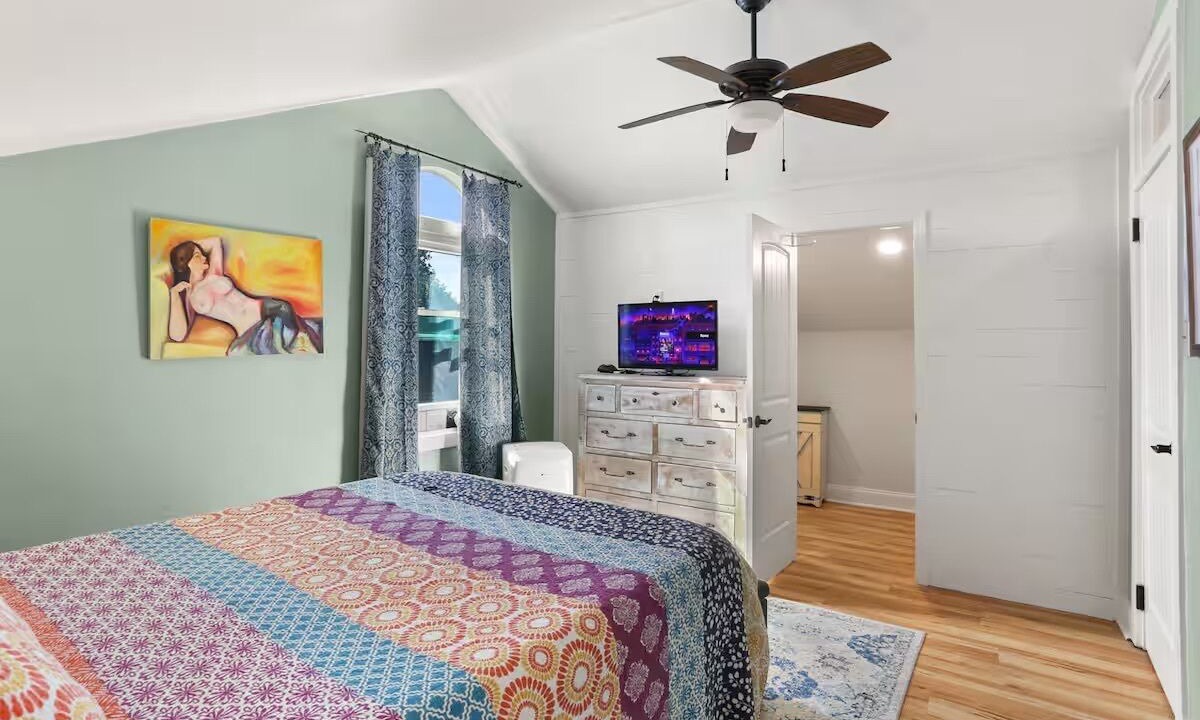 Photo of Bedroom in Touro