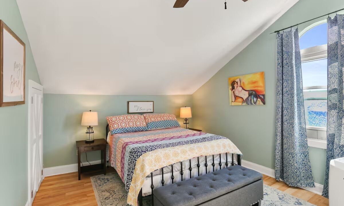 Photo of Bedroom in Touro