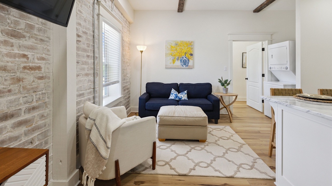 Photo of Livingroom in Laurel
