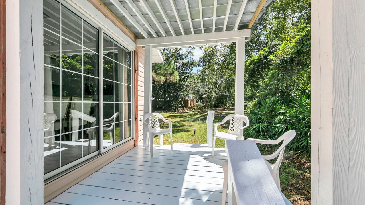 Photo of Patio Balcony in Sugarwood Beach