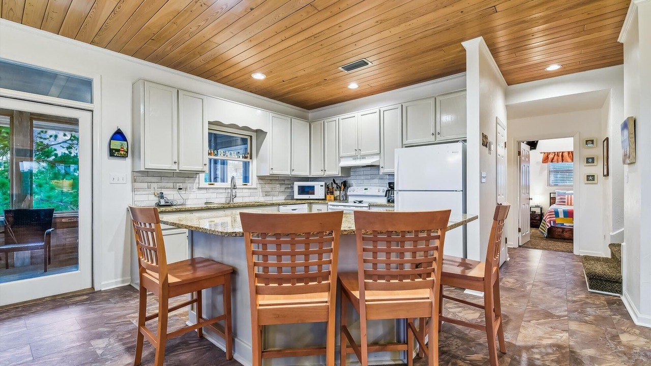 Photo of Kitchen in Plantation