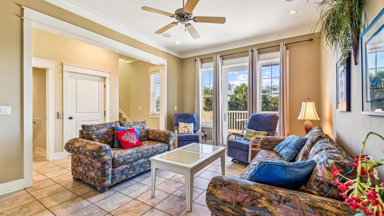 Photo of Livingroom in Sea Palm Village