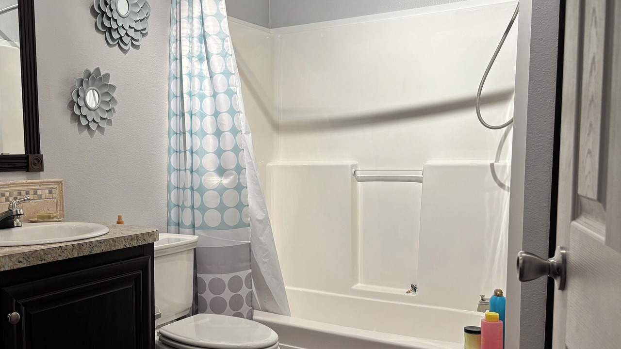 Photo of Bathroom in Navarro County