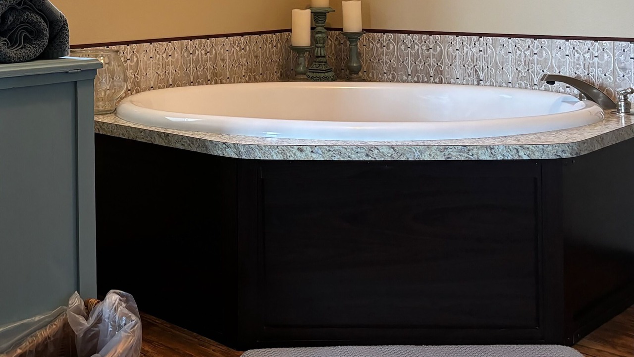 Photo of Bathroom in Navarro County