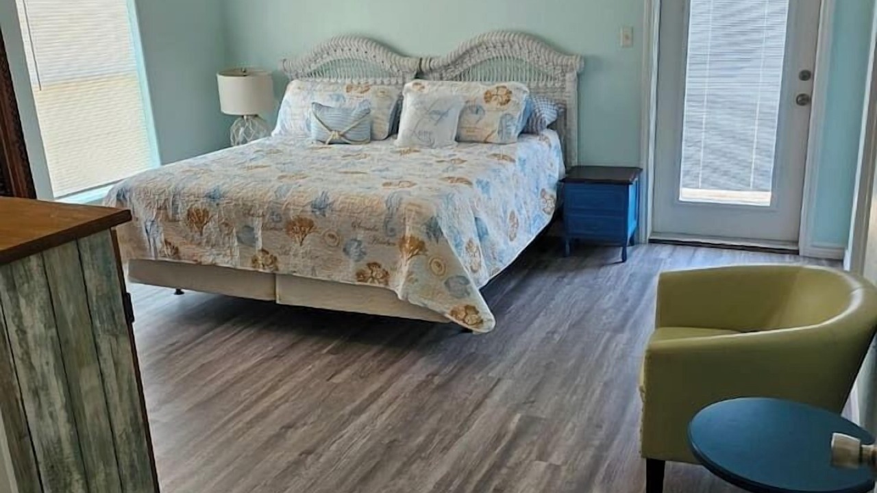 Photo of Bedroom in Port Bolivar