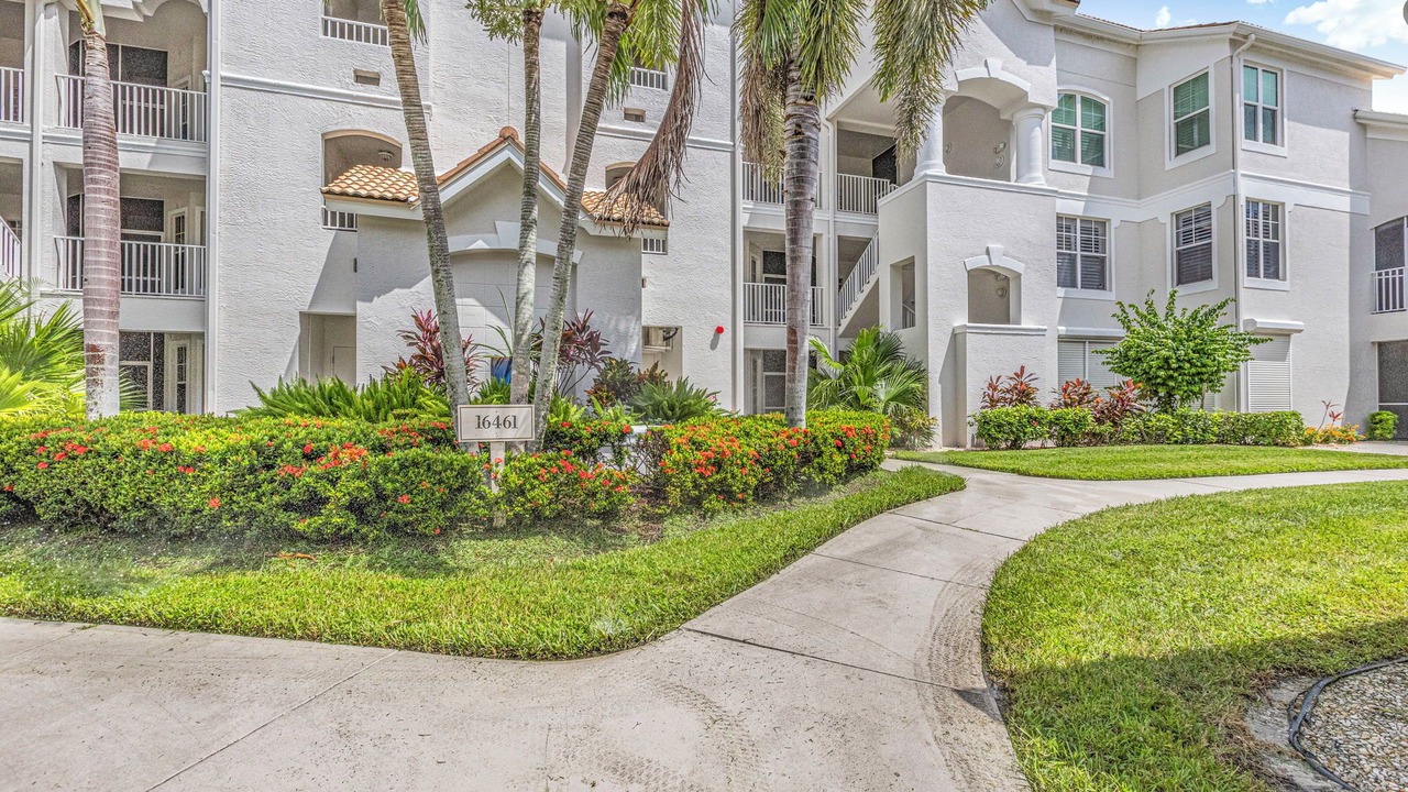 Photo of Outdoor in Tropical Cove