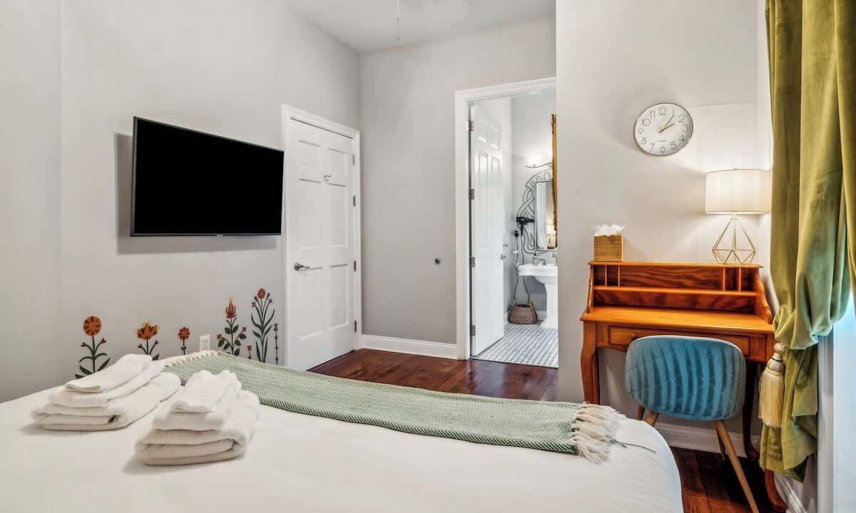 Photo of Bedroom in Faubourg Lafayette