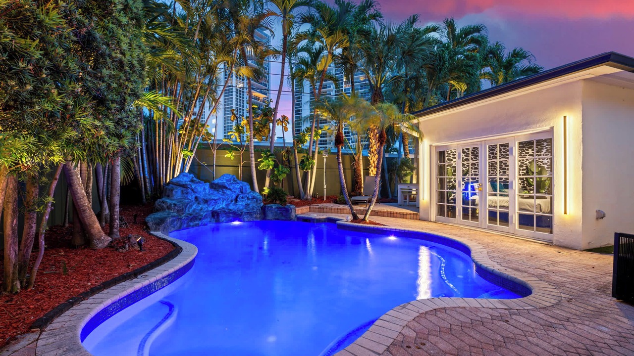 Photo of Outdoor in Lauderdale Beach