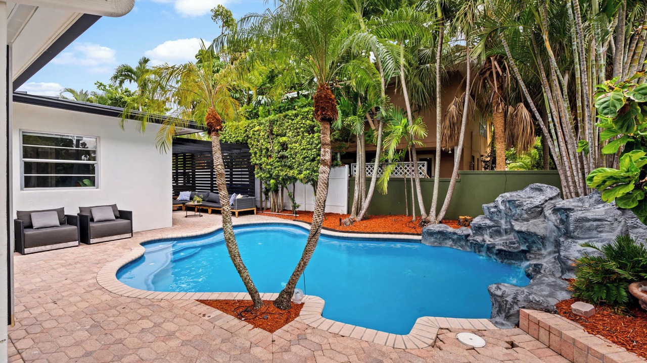 Photo of Outdoor in Lauderdale Beach