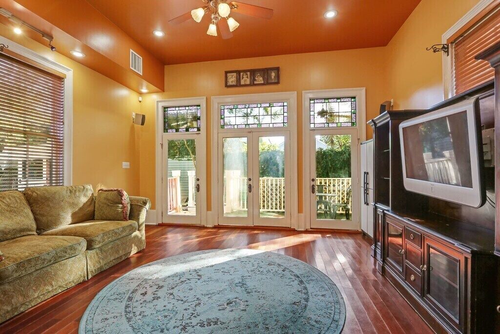 Photo of Livingroom in Treme