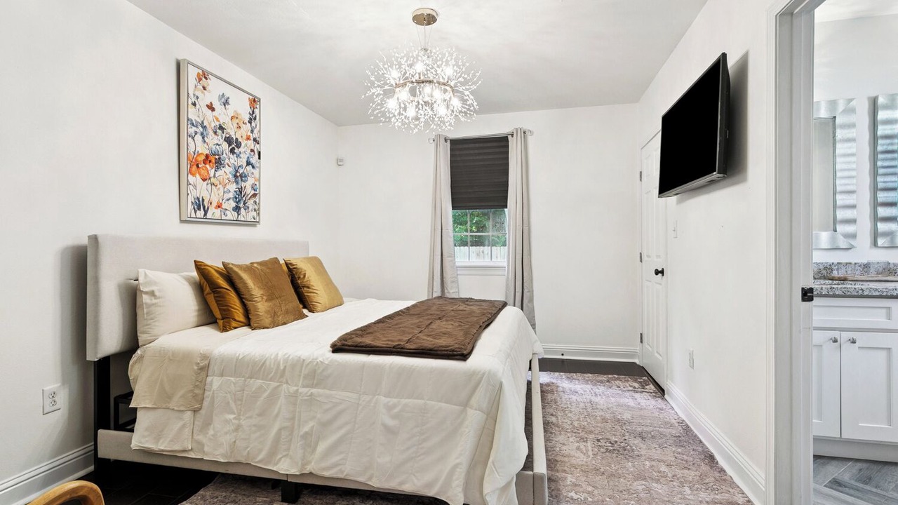 Photo of Bedroom in Desire Area