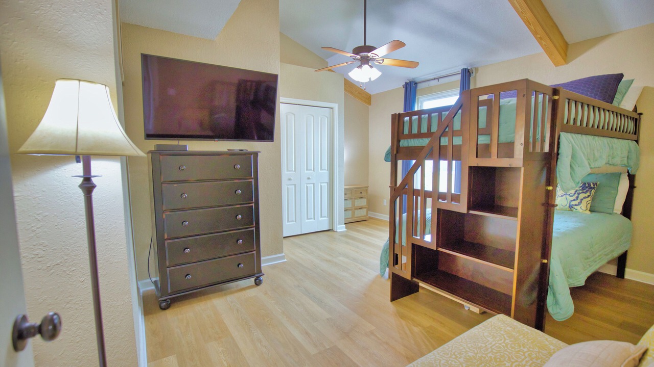 Photo of Bedroom in Englewood
