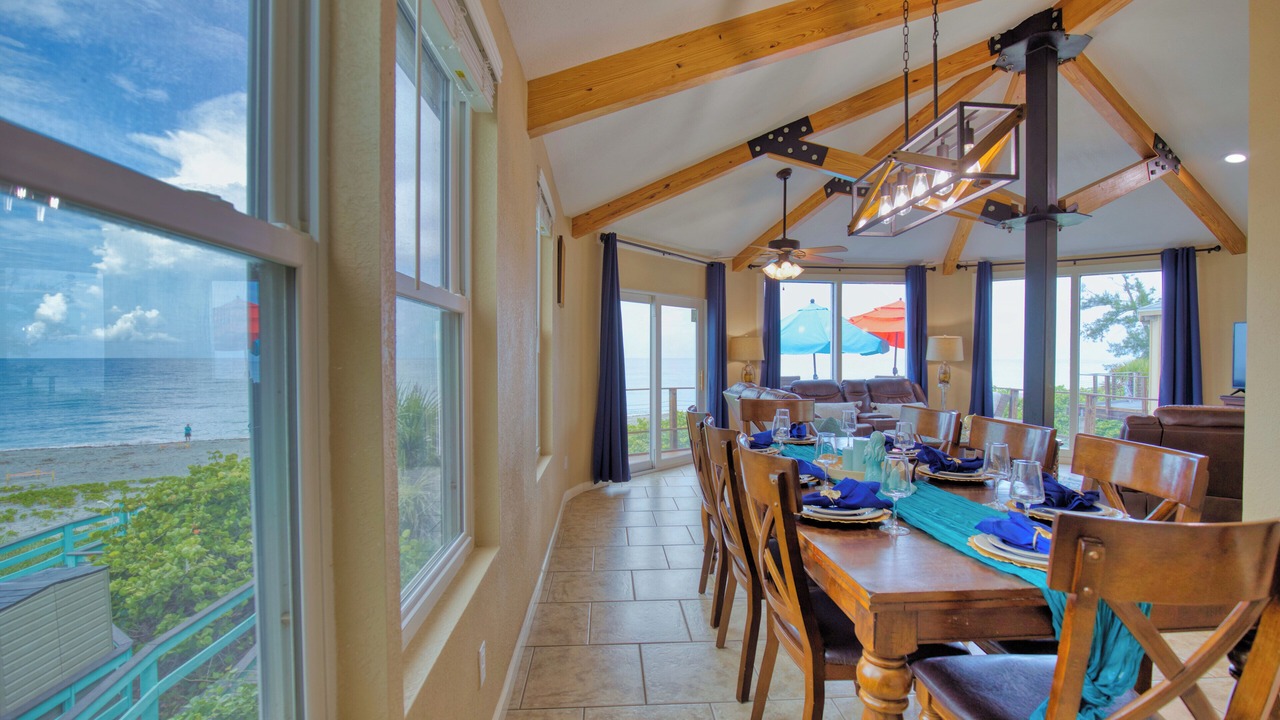 Photo of Livingroom in Englewood