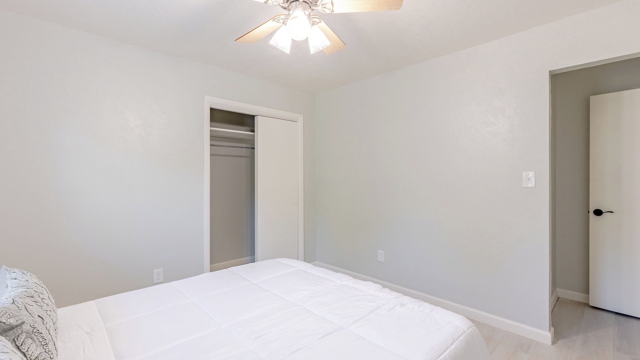 Photo of Bedroom in Ada