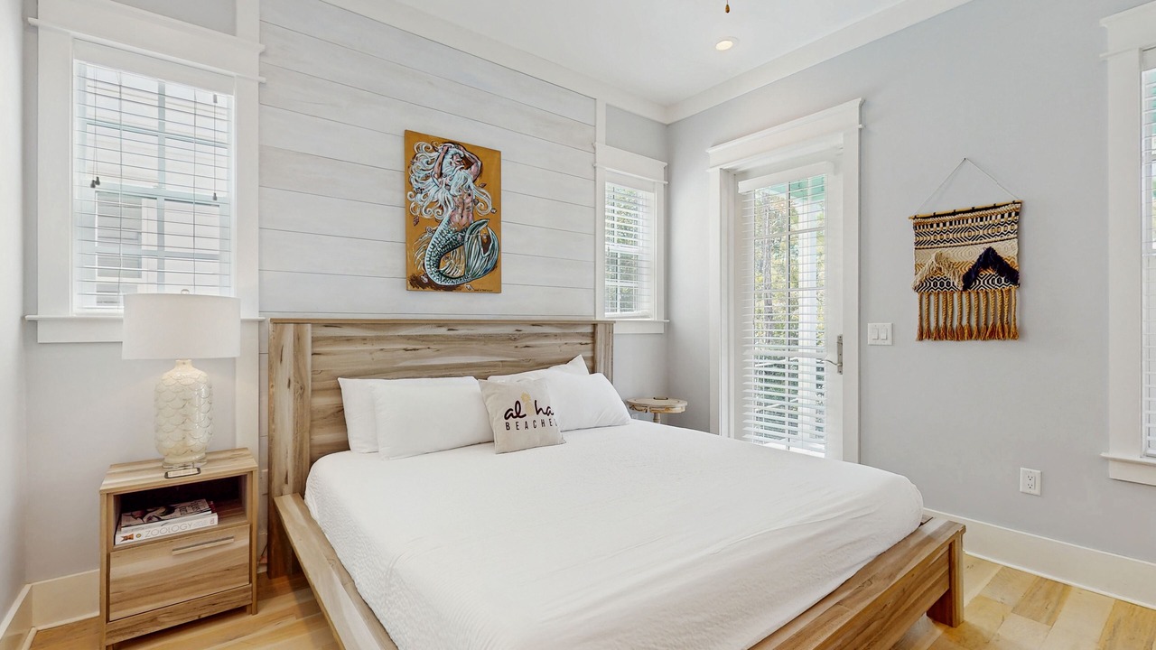 Photo of Bedroom in Lakeside at Blue Mountain Beach