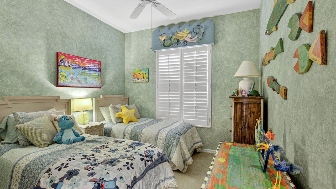 Photo of Others in Tropical Cove