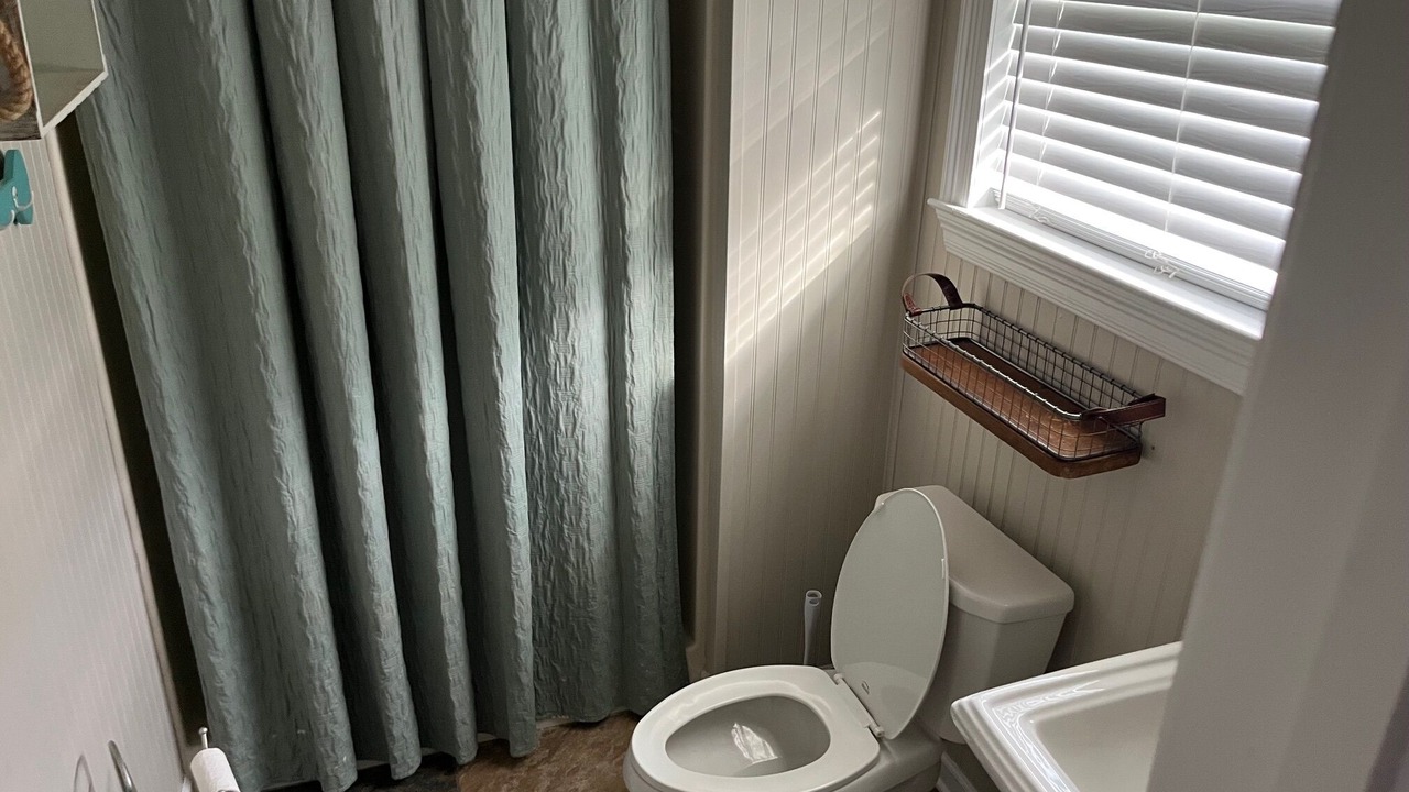 Photo of Bathroom in Ventress