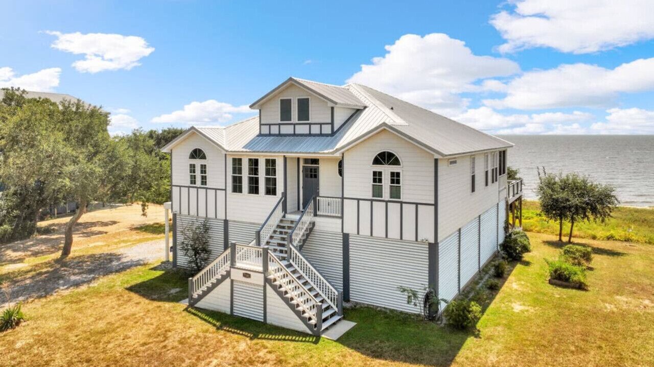 Photo of Outdoor in Ocean Springs