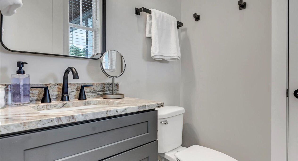 Photo of Bathroom in Guntersville