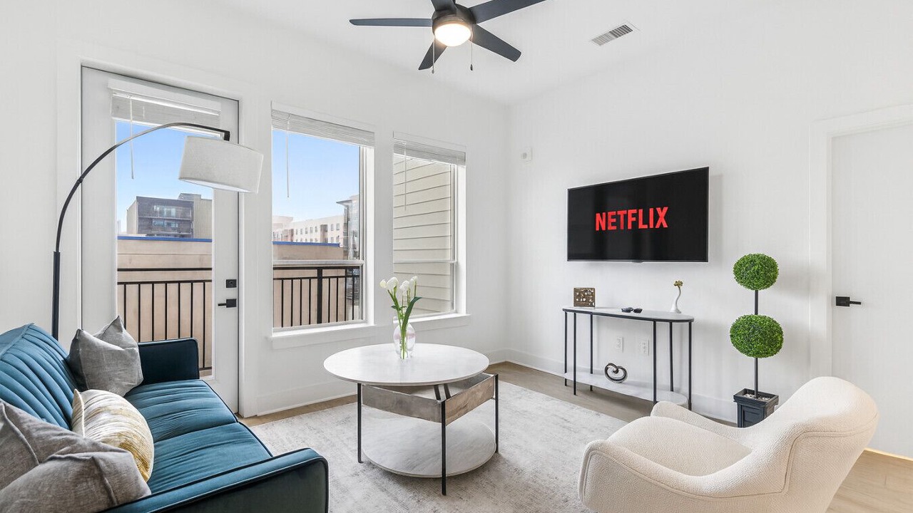 Photo of Livingroom in Five Points South