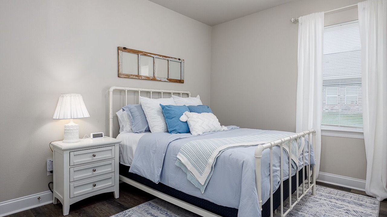 Photo of Bedroom in Independence