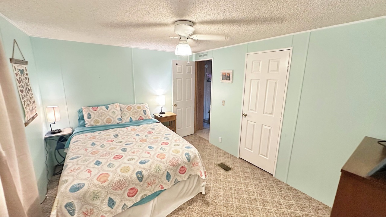 Photo of Bedroom in Mexico Beach