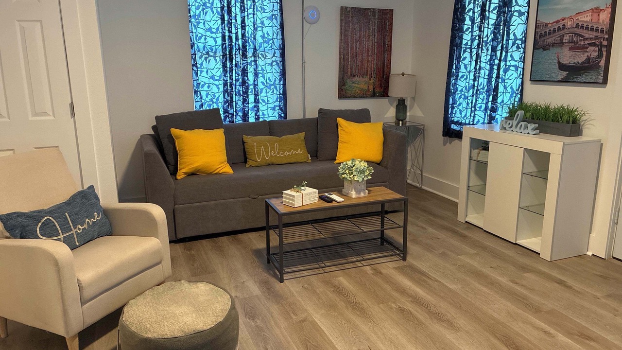 Photo of Livingroom in South Pensacola