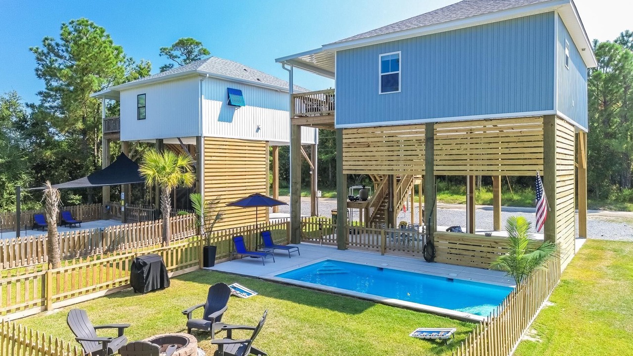 Photo of Outdoor in Henderson Point