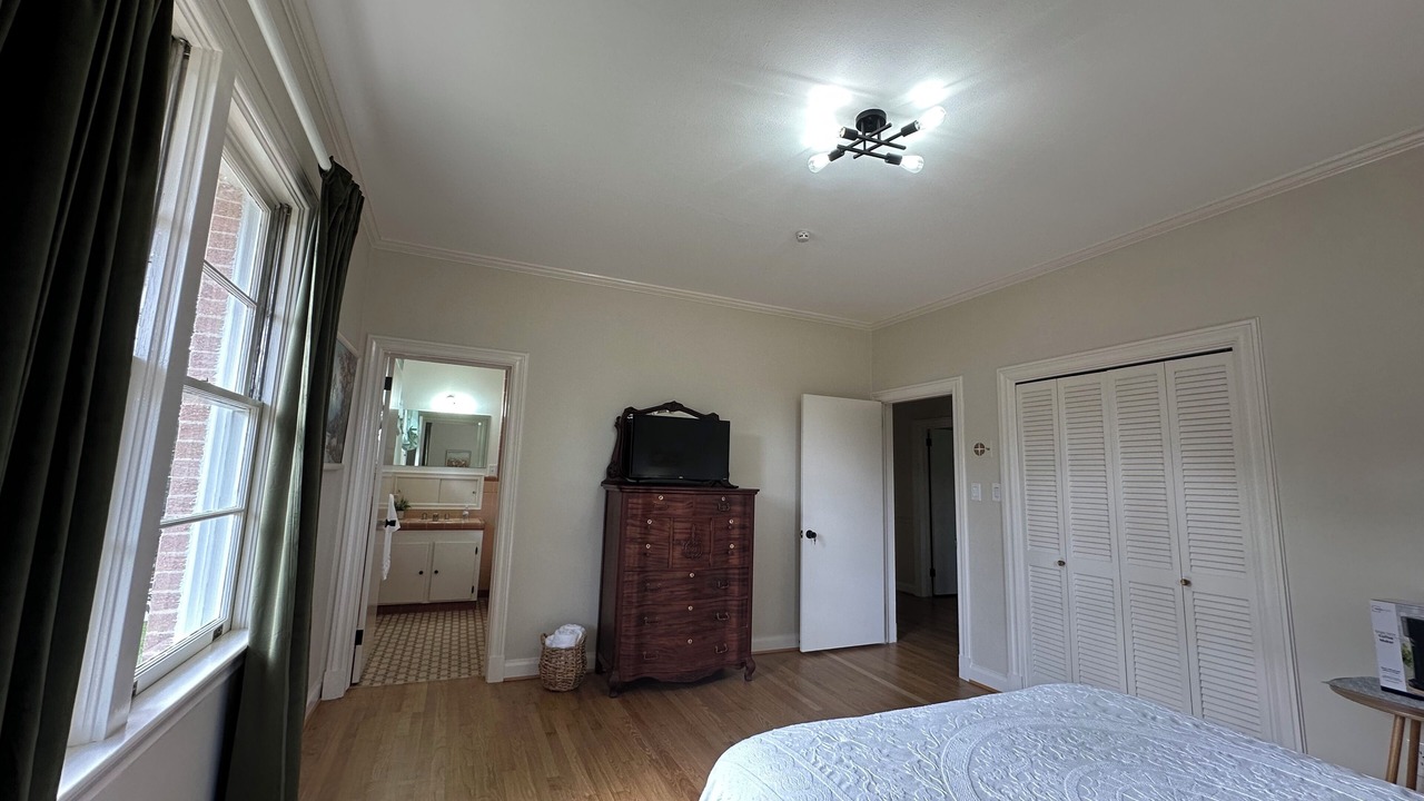 Photo of Bedroom in Summit