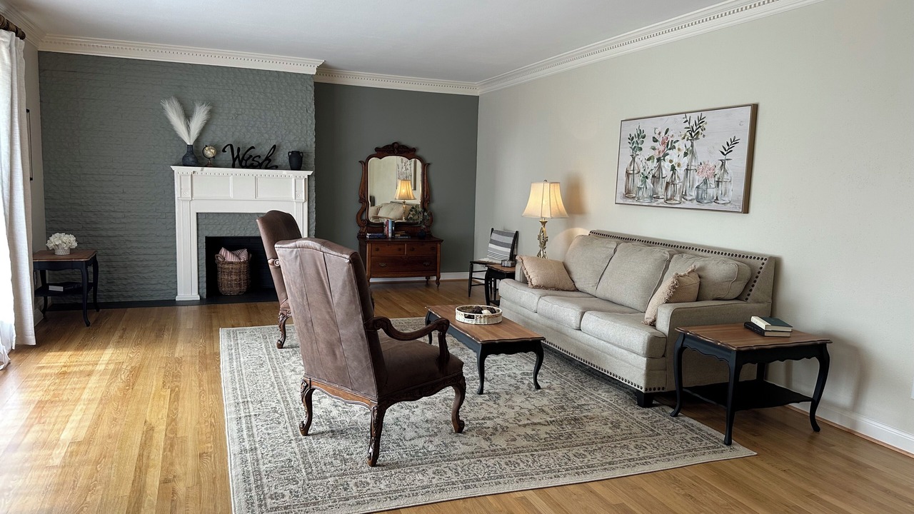 Photo of Livingroom in Summit