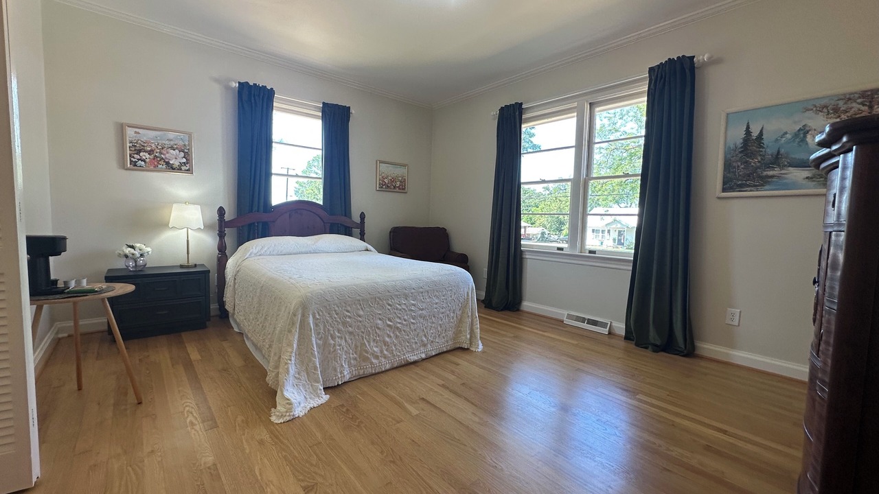 Photo of Bedroom in Summit