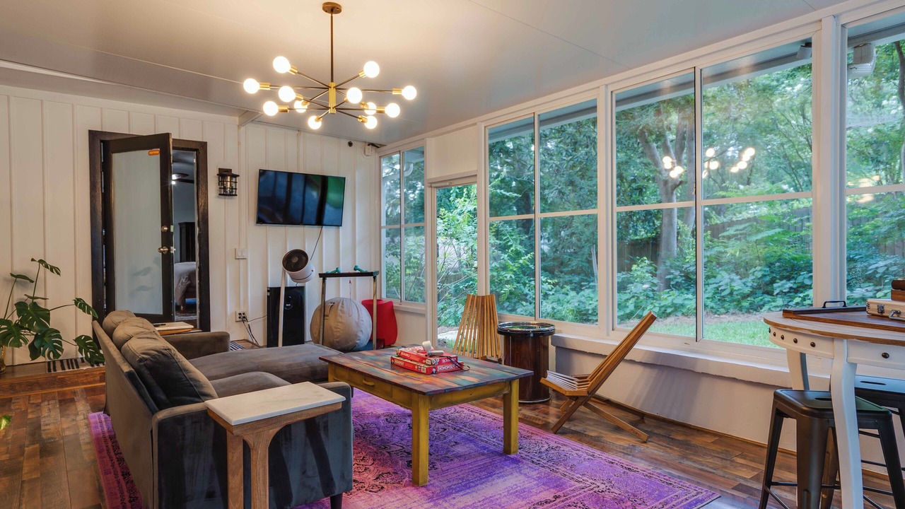 Photo of Livingroom in Tallahassee