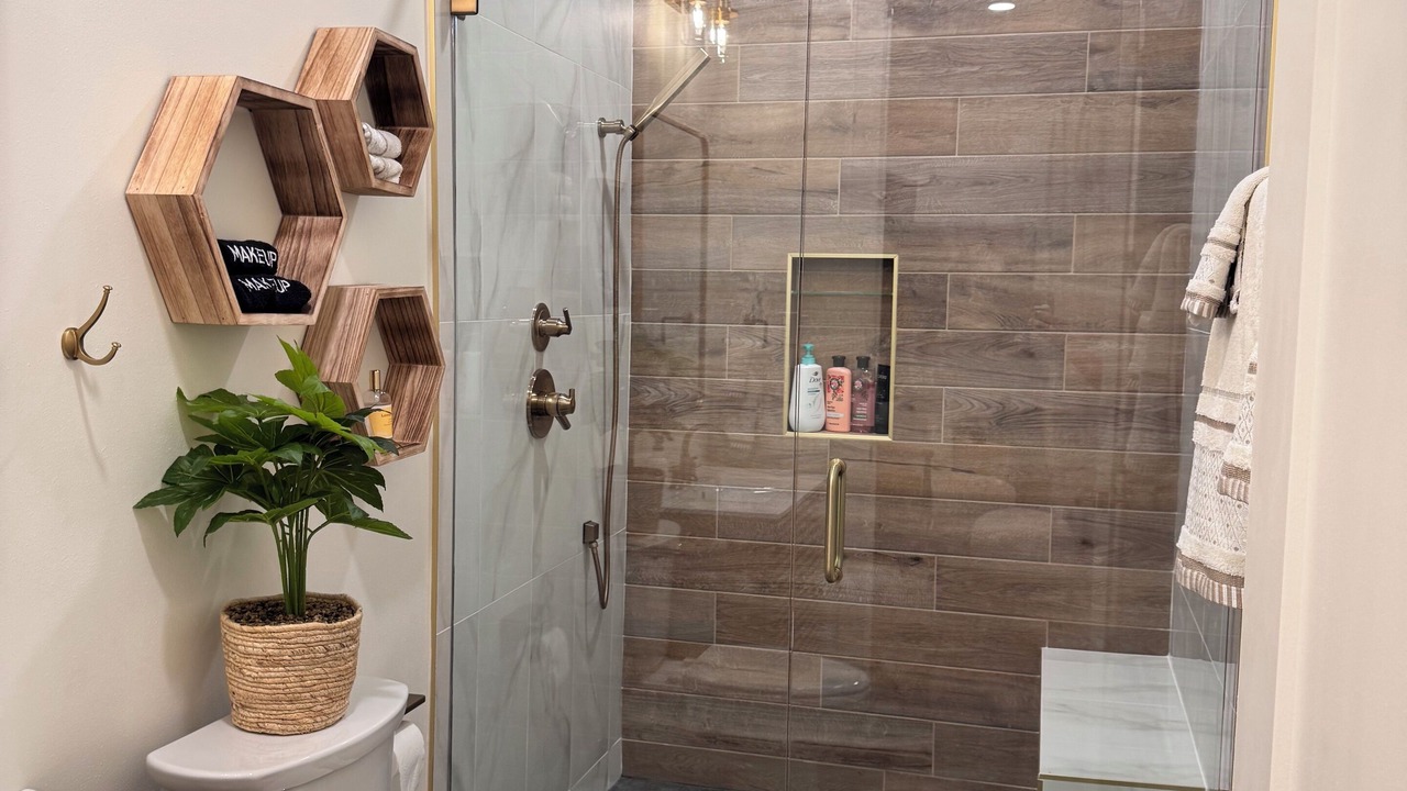 Photo of Bathroom in Chauvin