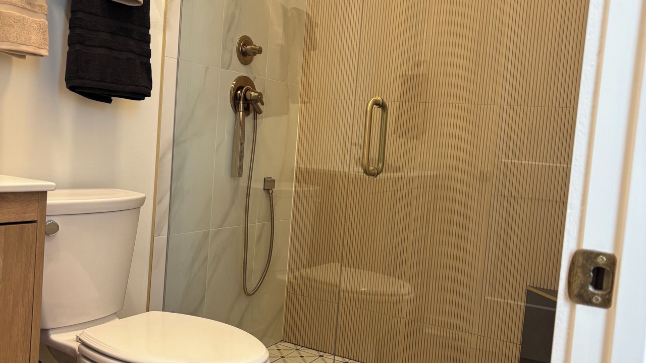 Photo of Bathroom in Chauvin